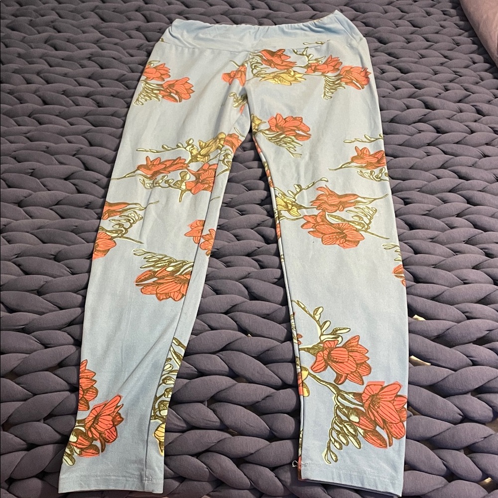 LuLaRoe Blue and Pink Floral Leggings